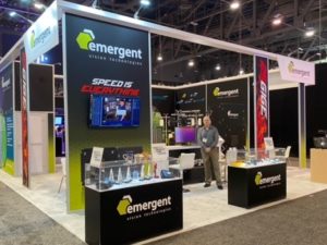 Emergent Vision Technologies ブースのセットアップ
