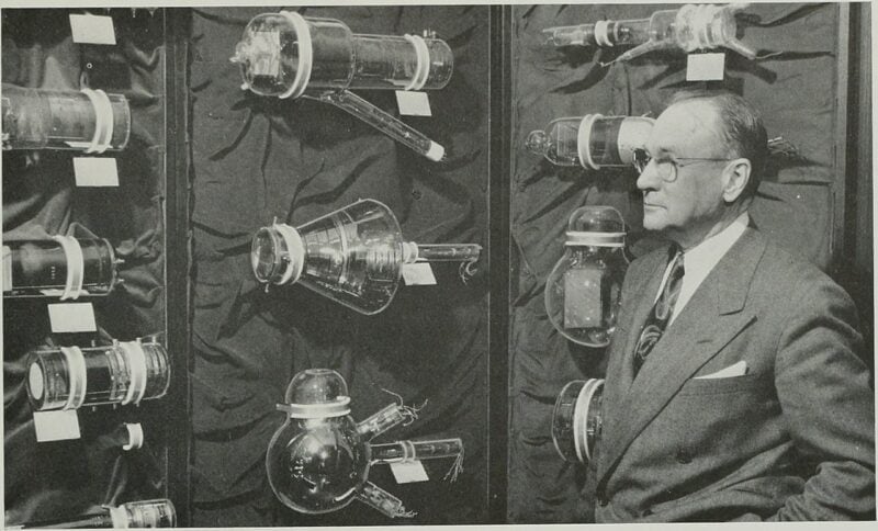 Video tube camera